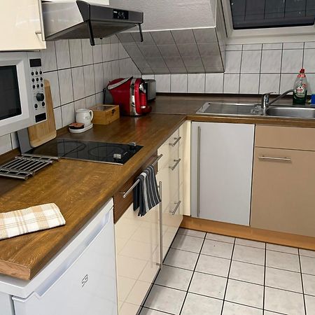 Marienhaus Apartment - Zentral, Parken, Netflix, Kontaktloses Einchecken Wuppertal Eksteriør billede