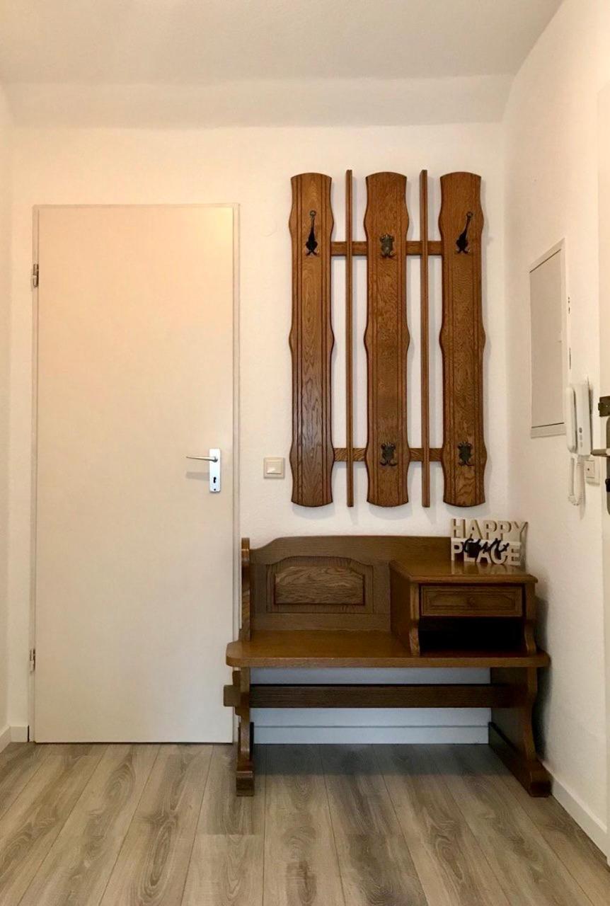 Marienhaus Apartment - Zentral, Parken, Netflix, Kontaktloses Einchecken Wuppertal Eksteriør billede
